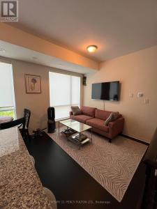 639 LAWRENCE AVENUE WEST, Toronto (englemount-lawrence), Ontario M6A 1A9, Canada