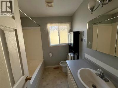 705 14TH AVENUE SOUTH, Cranbrook, Colombia Británica V1C 2Y2, Canadá