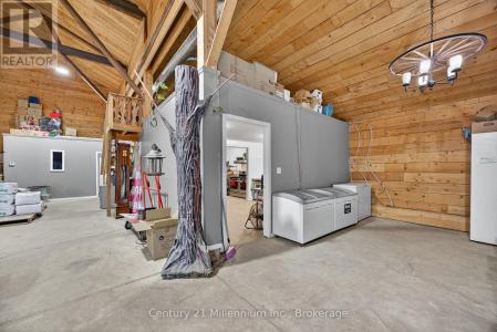 1617 42 COUNTY ROAD, Clearview, 安大略省 L0M 1S0, 加拿大