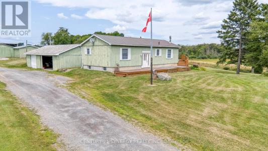 1998 DRUMMOND CONCESSION 2 CORNERS, Drummond/north Elmsley, Ontario K7H 3C3, Canada