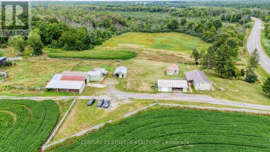 1998 DRUMMOND CONCESSION 2 CORNERS, Drummond/north Elmsley, Ontario K7H 3C3, Canada