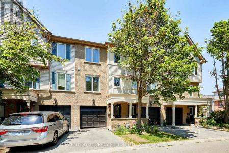 26 SPRAGGINS LANE, Ajax (central), Ontario L1T 4H2, Kanada