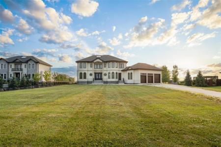 379 WESCANA STREET, Headingley, Manitoba R4J 1B6, CANADÁ