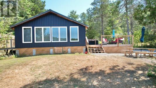 910 HUMMINGBIRD LANE, Leeds And The Thousand Islands, Ontario K0E 1L0, Canadá