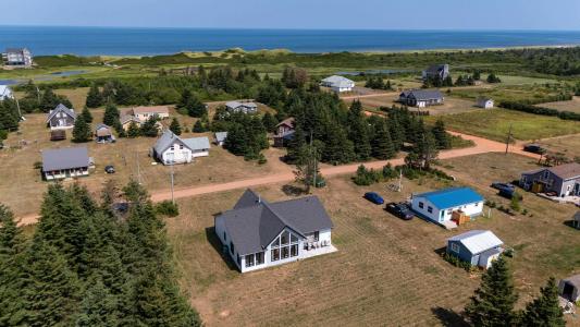 17 WILDBERRIES LANE, St. Peter's Harbour, Prince Edward Island C0A 1S0, Canada