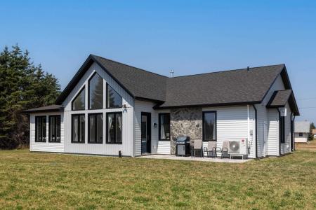 17 WILDBERRIES LANE, St. Peter's Harbour, جزيرة الأمير إدوارد C0A 1S0, كندا