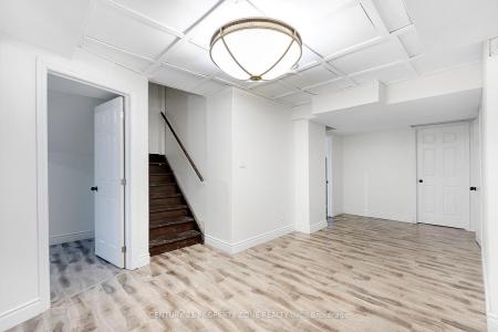 56 GENTLE FOX DRIVE, Caledon, Ontario L7C 3S6, Kanada