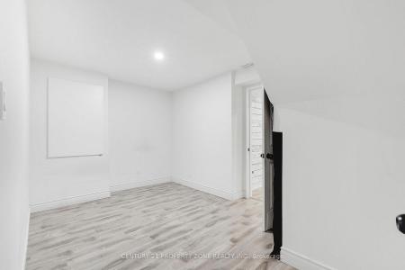 56 GENTLE FOX DRIVE, Caledon, Ontario L7C 3S6, Kanada