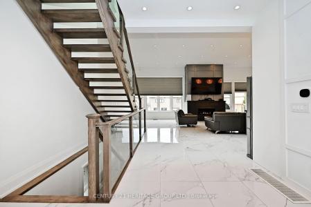 148 CHURCH STREET, Georgina, Ontario L4P 1J5, Canada