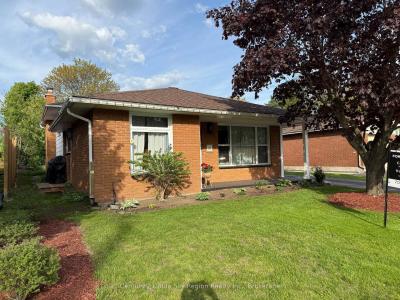 14 MARSHALL PARK DRIVE, North Bay, Ontario P1A 2N9, Canada
