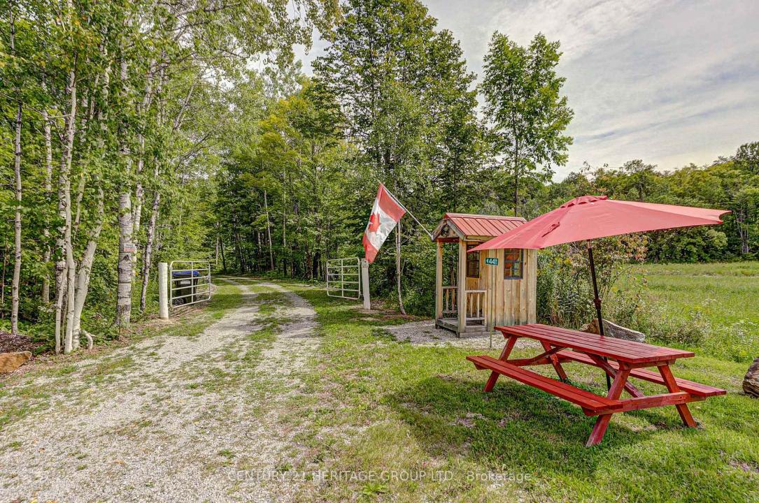 4411 UPPER BIG CHUTE ROAD, Severn, Ontario L0K 1E0, Canada