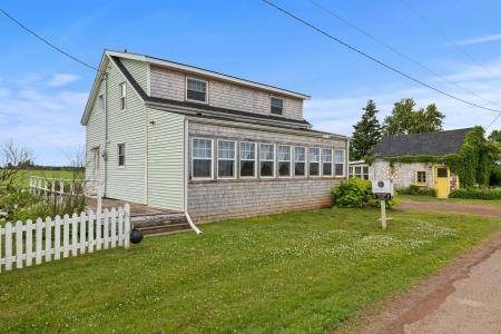 59 PLUG STREET, Malpeque, Île-du-Prince-Édouard C0B 1M0, Canada