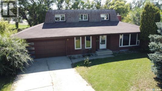 21 HAYWARD PLACE, Swift Current, Saskatchewan S9H 3Z9, Canada