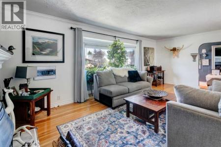 2141 19 AVENUE, Didsbury, Alberta T0M 0W0, Canadá