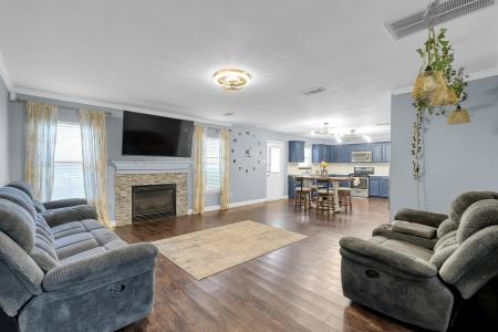 15627 Kentwater, Houston, Texas 77095