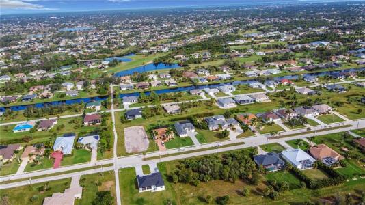 1 Annapolis Lane, Rotonda West, 佛羅里達州 33947, 美國