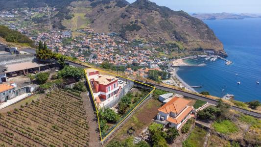 Machico, Madeira 9200-208, Portugal