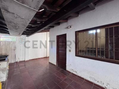 Tte Eladio Escobar y Toledo 3103, San Jorge, Asunción 00001, Paraguay