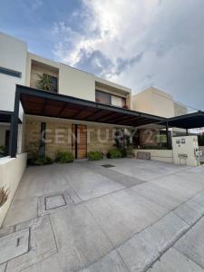 circuito altos juriquilla 1162-15,, Querétaro, Querétaro 76230, Messico