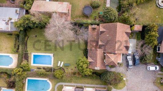 santa fe 2080, San Miguel, GBA Norte 00001, Argentina