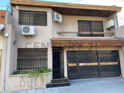 Pasaje Pestalozzi 3470, Villa Urquiza, Capital Federal 1431, Argentina