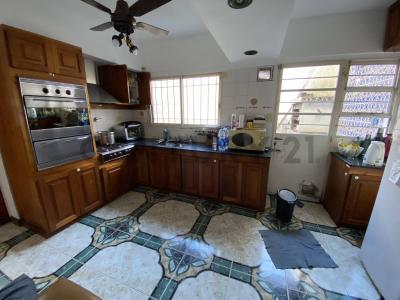 Pasaje Pestalozzi 3470, Villa Urquiza, Capital Federal 1431, Argentina