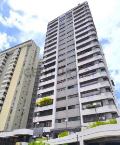 Avenida Principal de la Urbanización Lomas de Prados del Este Conjunto  Residencial Alto Prado Plaza, Caracas, Miranda 1080, Venezuela