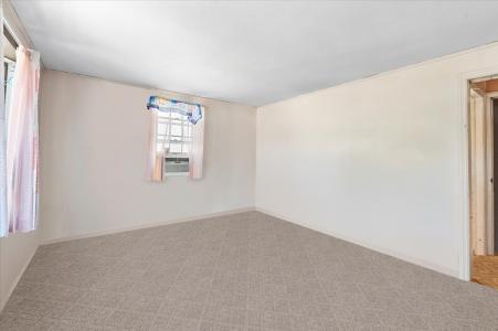 9 Revere Avenue, Bethpage, 纽约州 11714, 美国