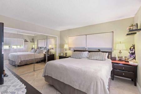 1000 Hillcrest Court 214, Hollywood, フロリダ 33021, アメリカ合衆国