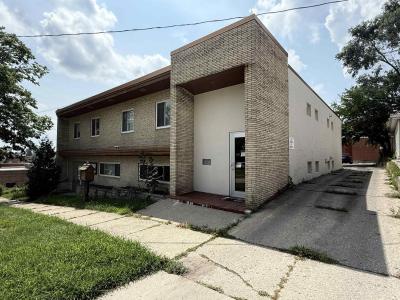 416 College Street, Beloit, Wisconsin 53511, USA