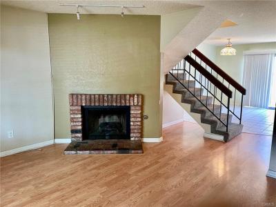 1077 Santo Antonio Dr. , #15 #15, Colton, California 92324, Estados Unidos