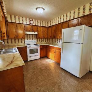 319 N Stephan Lane, Corning, Arkansas 72422-1435, USA