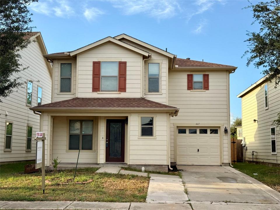 447 Silky Leaf Drive , Houston, Texas 77073