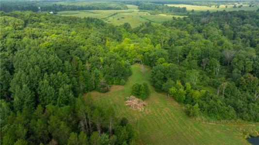 W14006 County Road B, Fairchild, Wisconsin 54741, USA