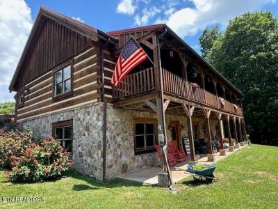 9360 Middle Wallens Creek Rd, Jonesville, Virginia 24263