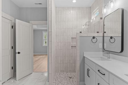 685 Breezewood Drive SE, Bolivia, North Carolina 28422