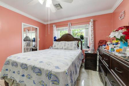 TROPICAL MEWS 2 BED HOME, George Town East, Grand Cayman, Ilhas Cayman