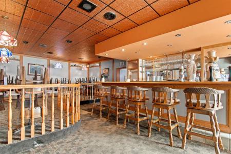 242-250  Rue Montcalm, Gatineau (Hull), Quebec J8Y 3C1, Canada