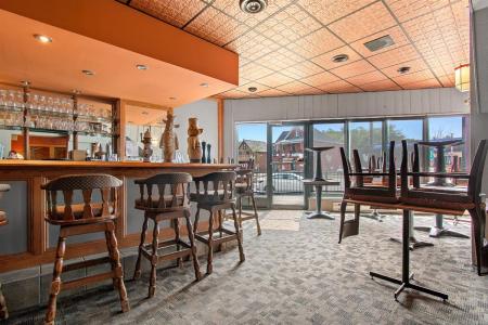 242-250  Rue Montcalm, Gatineau (Hull), Quebec J8Y 3C1, Canada