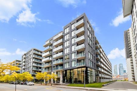 1485  Rue des Bassins, Montréal (Le Sud-Ouest), Quebec H3C 1B7, Canada