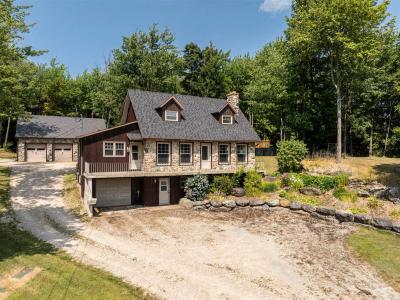 4301  Route 112, Ascot Corner, 魁北克省 J0B 1A0, 加拿大