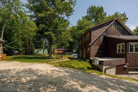 4301  Route 112, Ascot Corner, 魁北克省 J0B 1A0, 加拿大