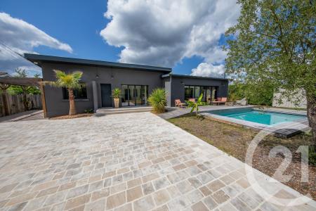 St Medard En Jalles, אקיטן 33160, צרפת 