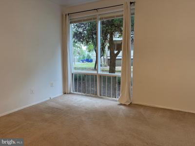 134 Birch Street Unit# A-4, Falls Church, Virginie 22046, États-Unis