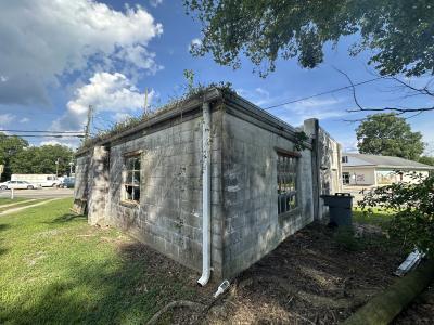 200 W. Jefferson Street, Jackson, Carolina Del Norte 27910, Estados Unidos