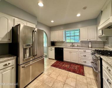 605 Herndon Hill, Clinton, מיסיסיפי 39056, ארצות הברית של אמריקה 