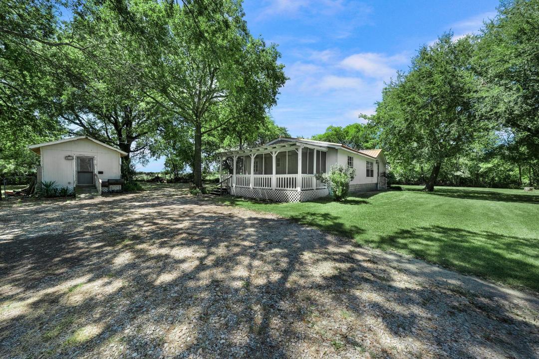 81 Spur 71, Sulphur Springs, Texas 75482