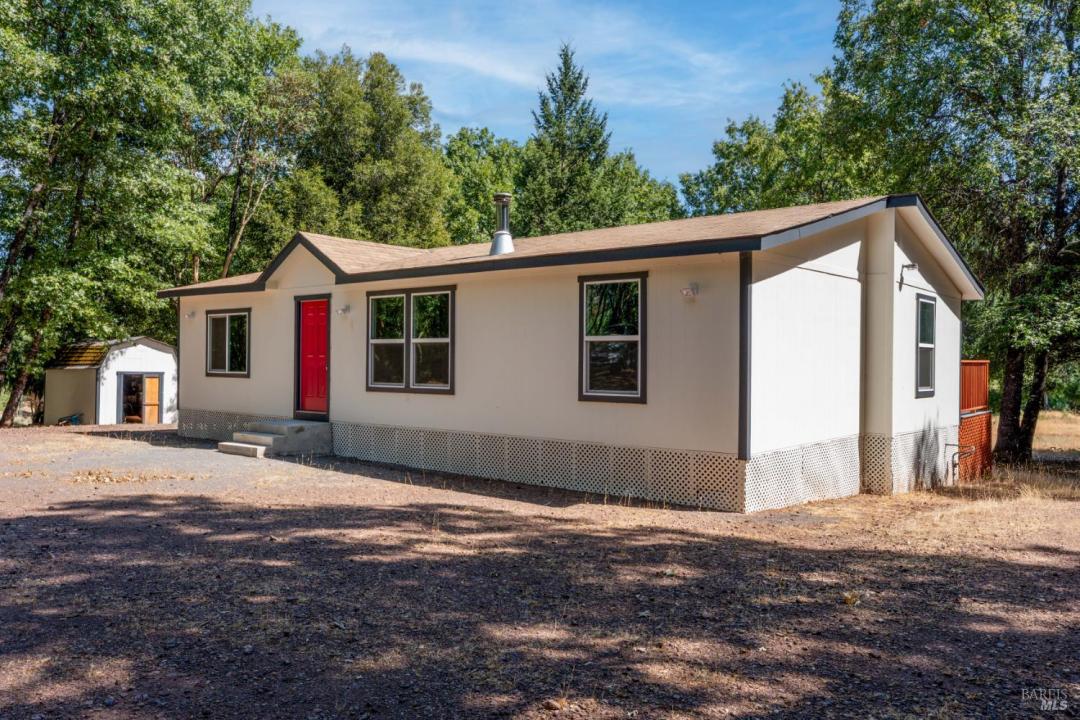 78611 Mina Road, Covelo, California 95428