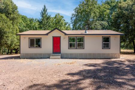 78611 Mina Road, Covelo, California 95428
