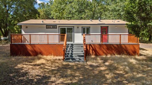 78611 Mina Road, Covelo, California 95428